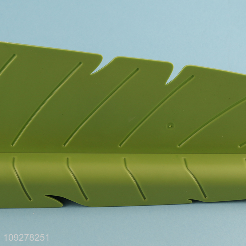 New arrival leaves shape sink water splash guard for kitchen