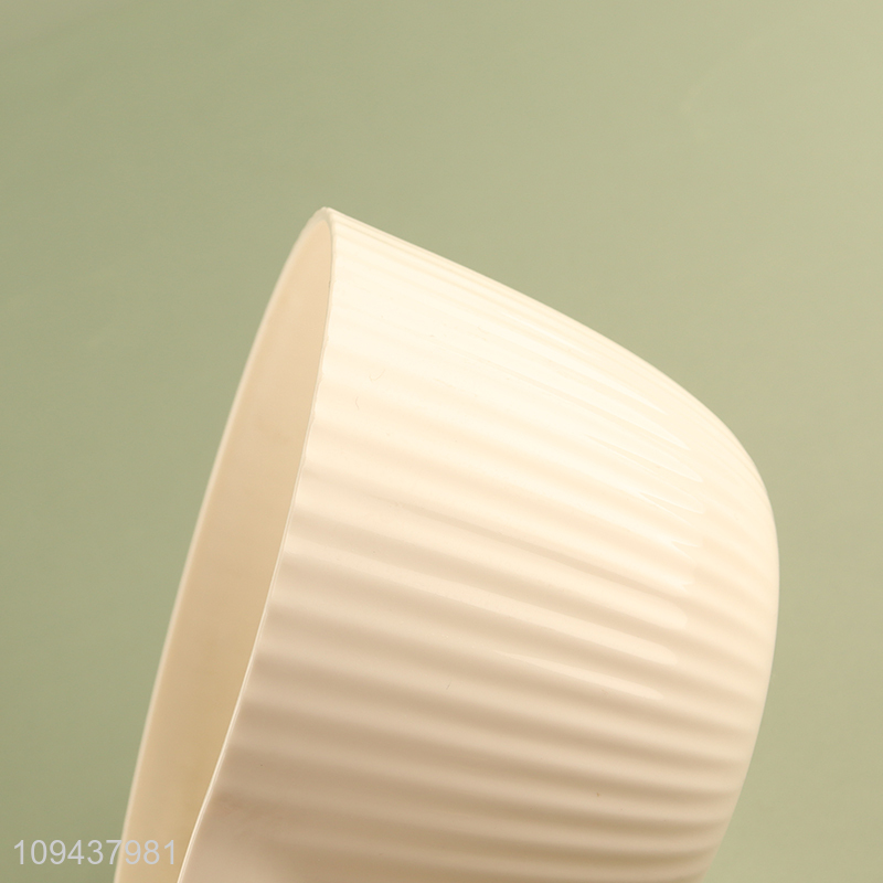 Best Sale Plastic Water Scoop Water Ladle With Long Handle
