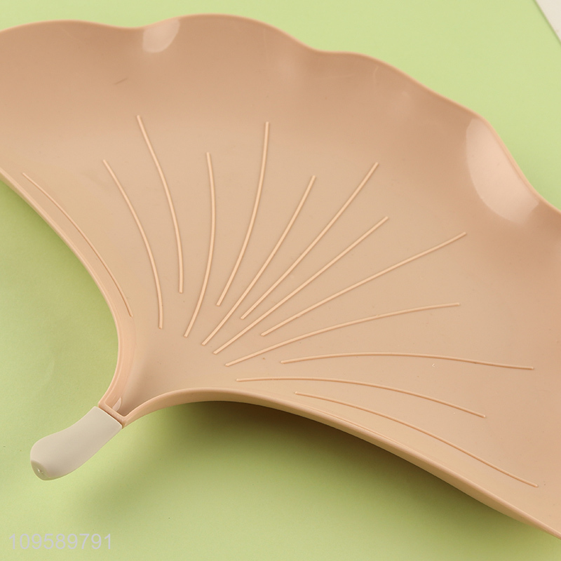 Top products ginkgo leaf shape plastic fruit plate